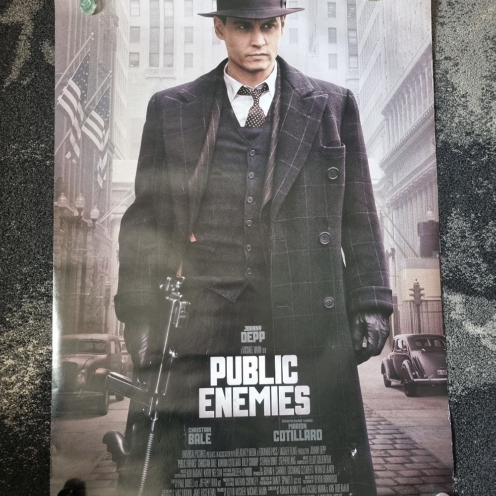 Johnny Depp theatrical poster .